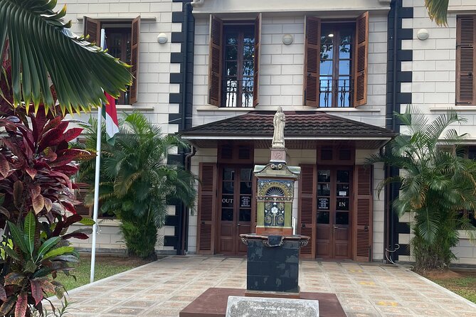 5 Hour Private Customize Tour of Mahe, Seychelles - Timing, costs, and practical limits