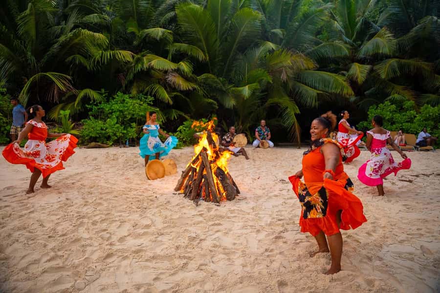 Cap Lazare: Discovery of Seychelles' Traditional Culture - A local drink and a Creole village welcome