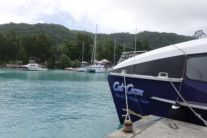 Cat Cocos: Praslin Island to Mahe Island Fast Ferry - Baggage: generous allowance, tight dimensions