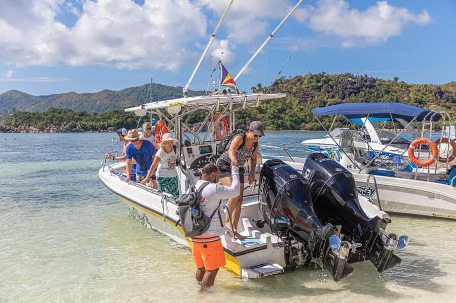 Curieuse and St. Pierre Islands Day Trip with BBQ Lunch - Key points to know before you book