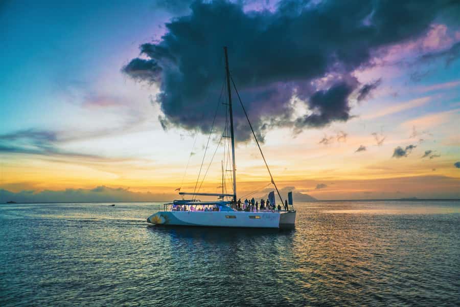 From Mahé: Seychelles Sunset Cruise with Hotel Transfers - Key points to know before booking