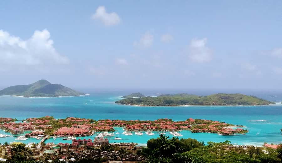 Mahé: Customizable Private Tour of Island with Driver - Key points at a glance