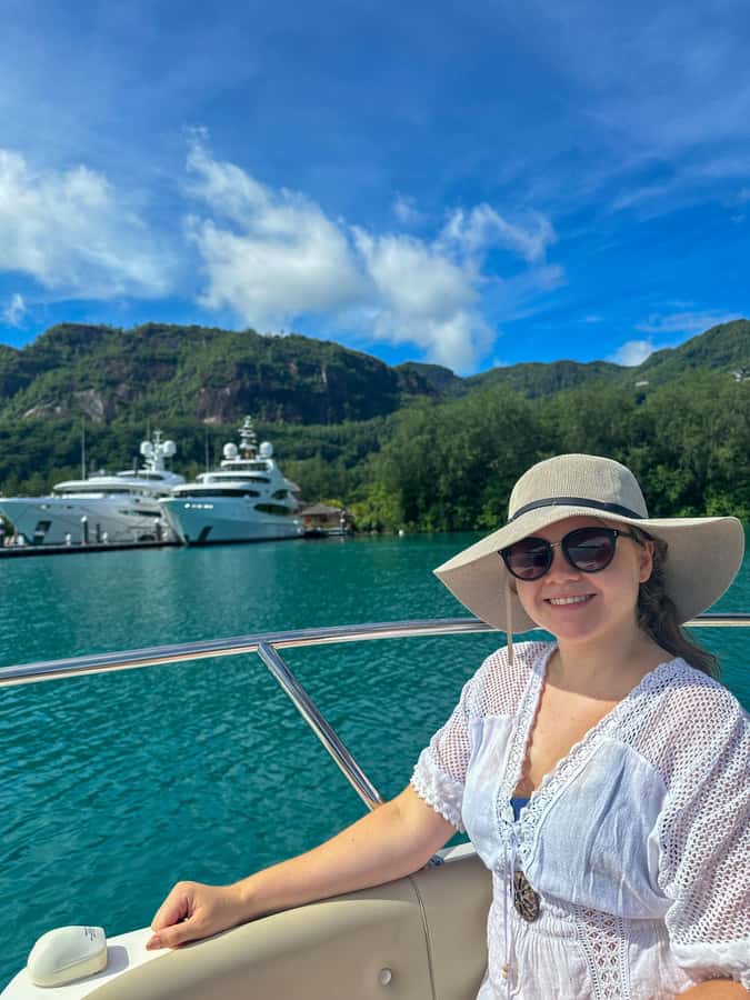 Mahe: Private half-day boat trip at the St.Anne Marine Park - Long Island and the natural sandbank walk