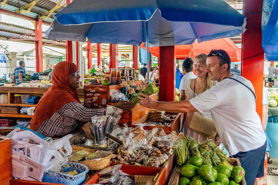 Mahé: Wild South Discovery Trip with Local Lunch - Victoria: a compact capital with several quick sights
