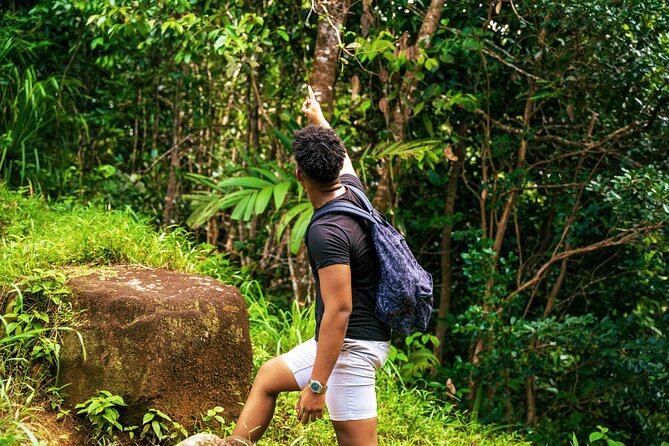 Nature trail - Morne Blanc (Mahe) - Fitness, shoes, and what to carry