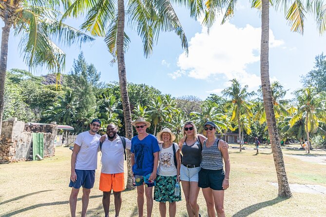 Praslin Curieuse, St Pierre &AnseLafarine fullday trip CreoleBBQ - Beach time after the Curieuse walk
