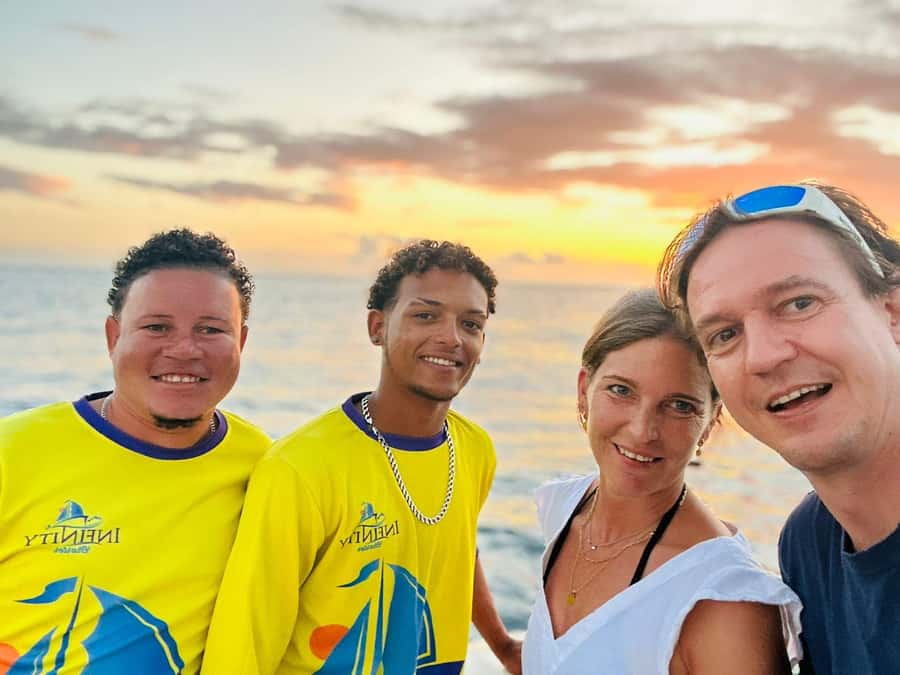 Praslin: Curieuse & St-Pierre Boat Adventure with Snorkeling - The guides and the feel of the day