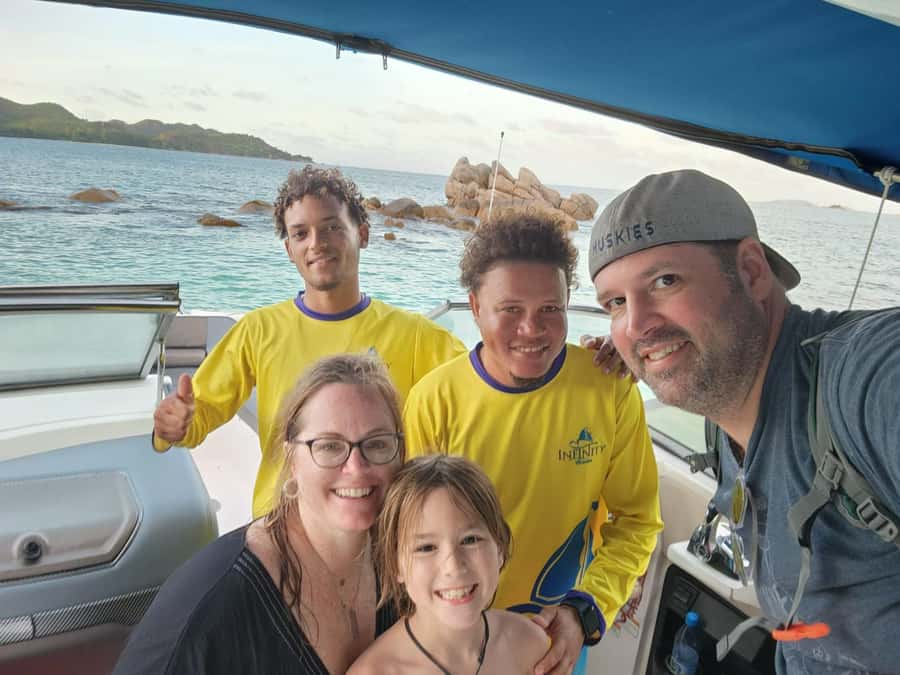 Praslin: Curieuse & St-Pierre Boat Adventure with Snorkeling - What to pack for a more comfortable day