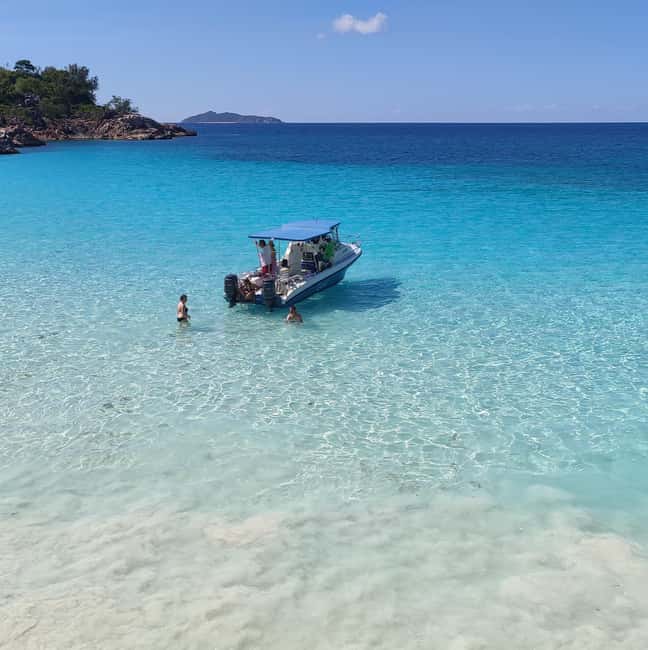 Praslin: Curieuse StPierre Guided Tour, BBQ & 2x Snorkeling - The mangrove walk across 1.7 kilometers