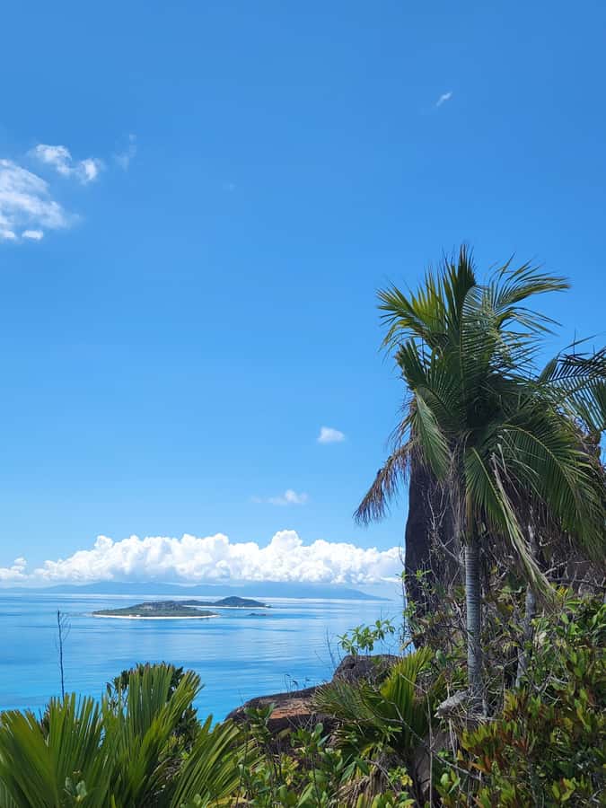 Praslin: Full Day Private Tour - Viewpoints and optional shore snorkeling