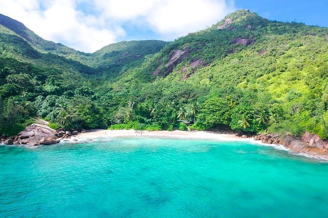 Private Full day Mahé island tour (1-2 persons) - Why a private Mahé tour makes sense