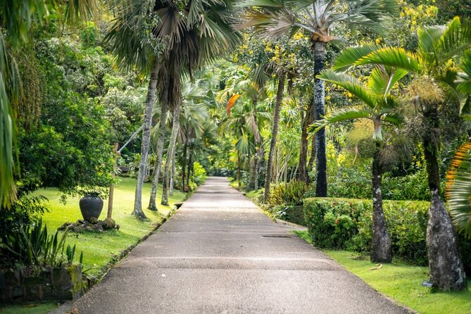 Private Mahe Island Full day Tour with Pickup - Port Launay: protected water and a social beach