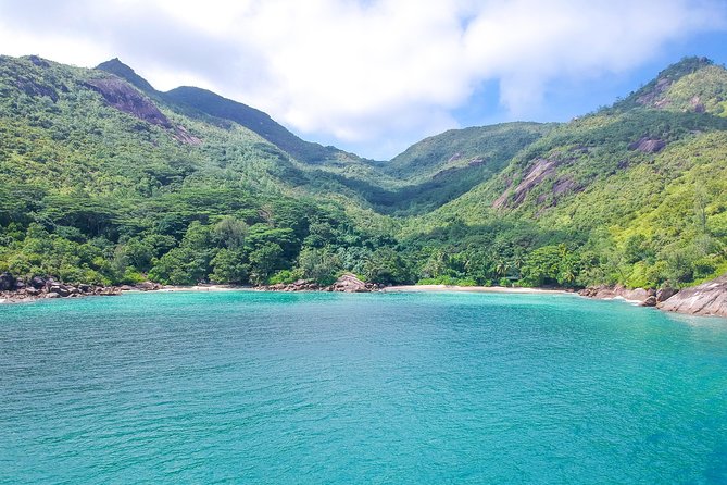 Private Nature Tours & Trail 1 to 5 persons - Hotel Pickup and the Eight-Hour Schedule