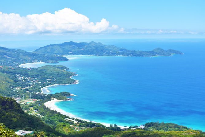 Private Nature Trail (Hiking) (1-2 persons) - Trois Freres offers a shorter climb
