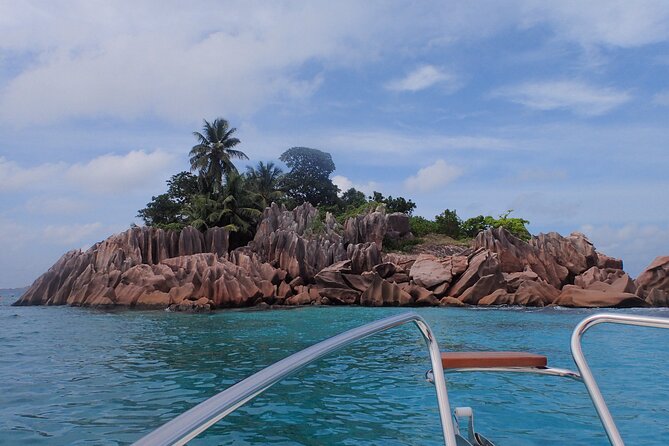Private Seychelles Islands Tour by Boat with snacks & drinks - Is $261.71 per person a fair price?
