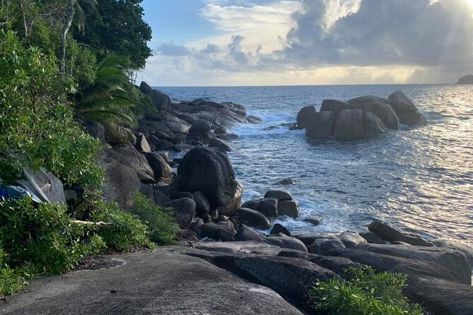 Rock Pool, dreamlike & unique experience | Mahé | Private hike | - What makes the private format worth the price
