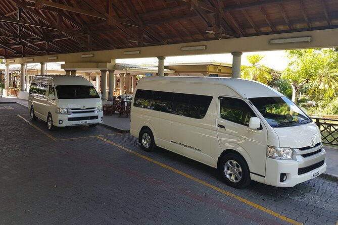 Taxi Services & Transfers on Praslin Island - Could this work for a ferry connection?