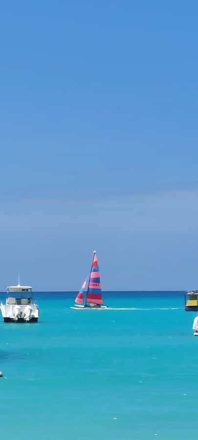 Tour Mahe Seychelles your way. Victoria national park beache - Therese Island Views and the South Coast Beaches